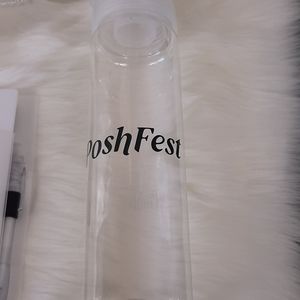 Reserved for emiluna 2 Poshfest water bottles